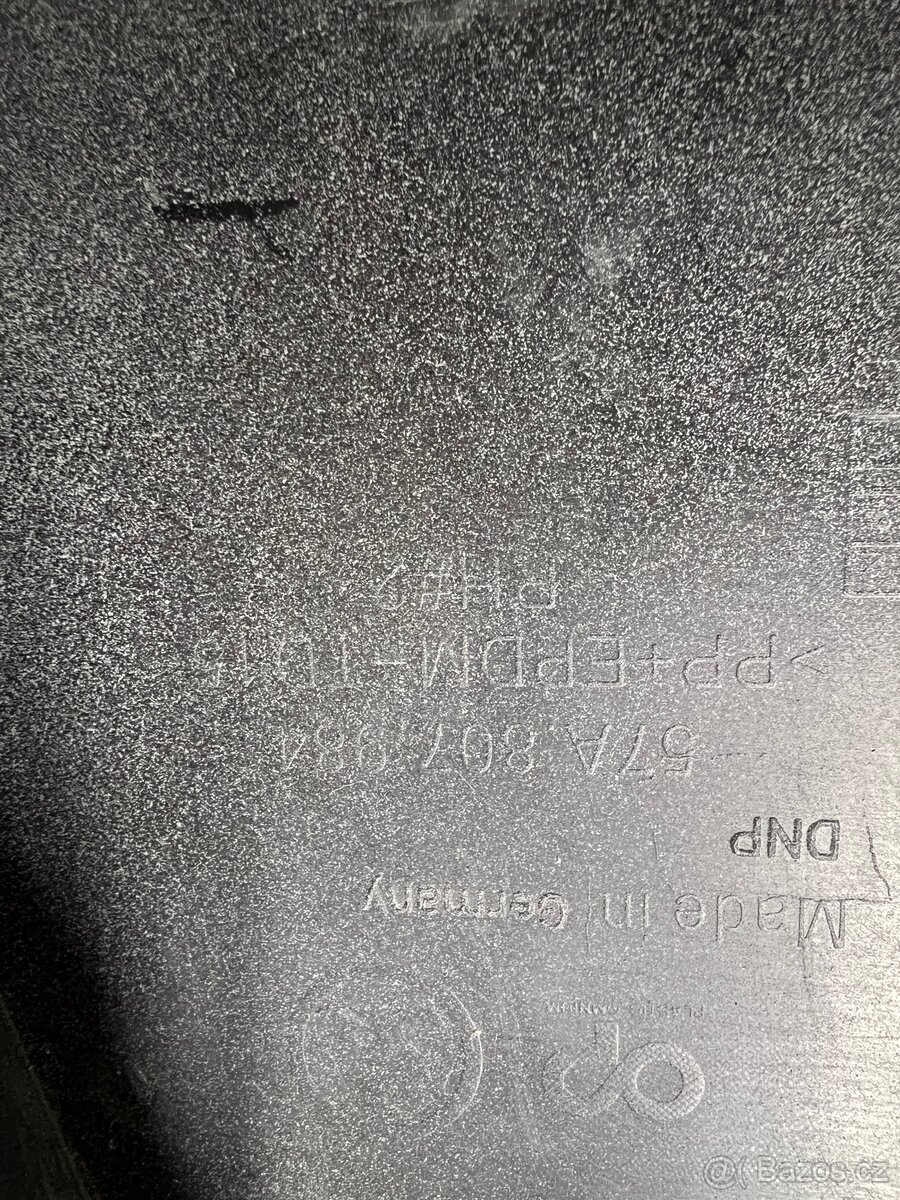 Škoda karoq nástavec na zadní nárazník - 2