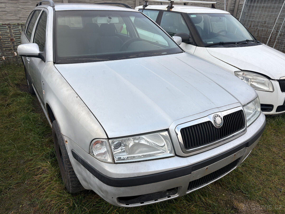 ŠKODA OCTAVIA 1 KAPOTA 9102 - 2