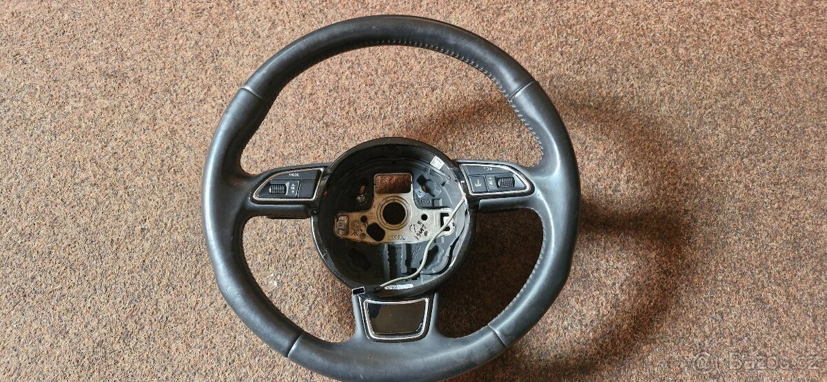 multifunkční volant triramenny černá kůže Audi A5 - 2