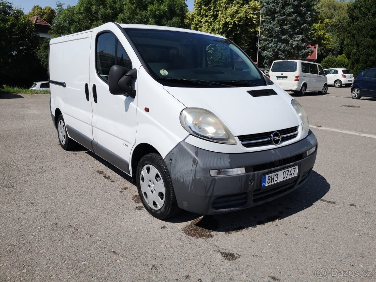 OPEL Vivaro - 2