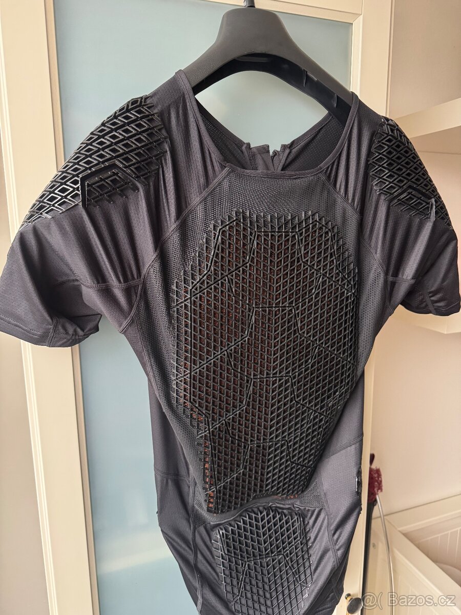 Chránič páteře D3O - 2