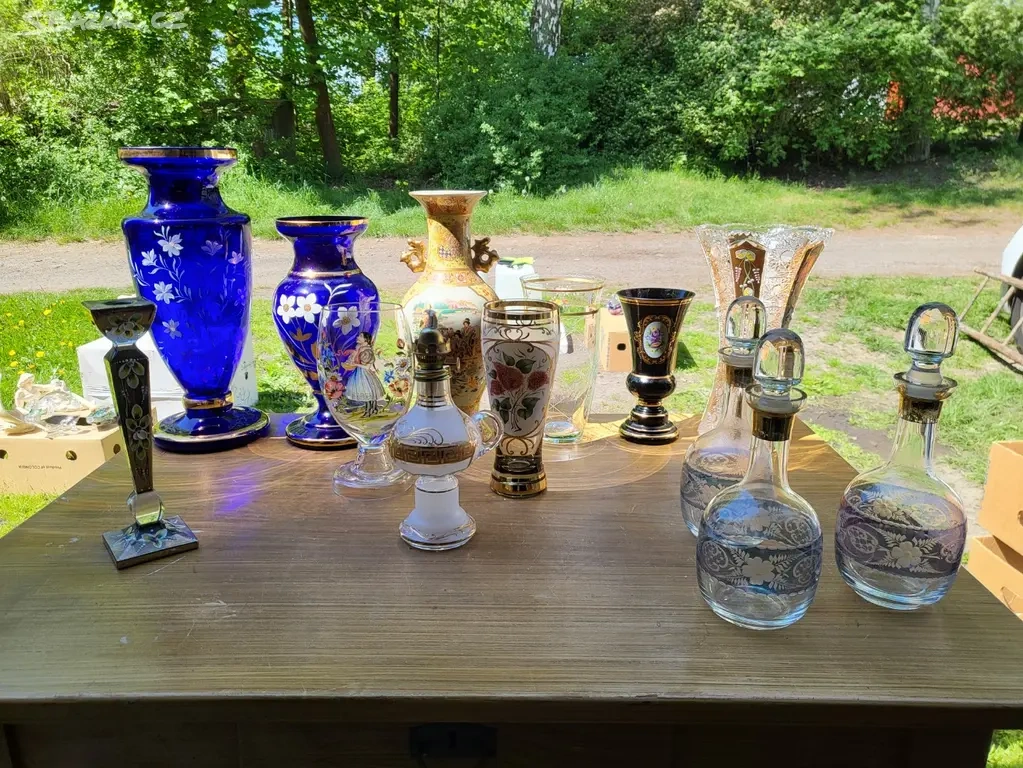 Vázy - Karafy - Svícen - Atd. - 2
