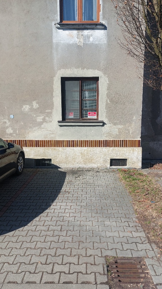 Pronajmeme parkovací místo - 2