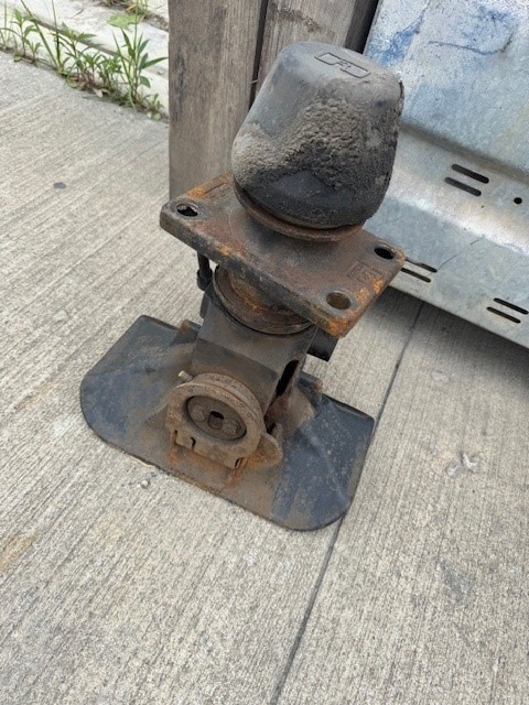 Závěs RINGFEDER 40 - 2