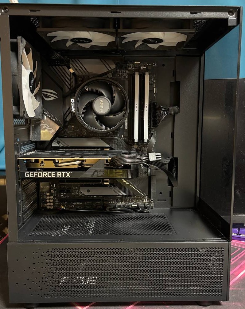 PRODÁM HERNÍ PC - 2