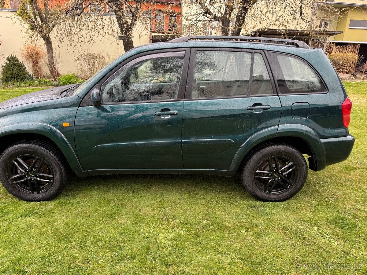 Toyota Rav4 2.0i, 110kw, 4x4 - 2