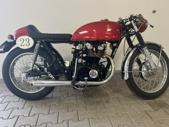 Cafe racer - 2