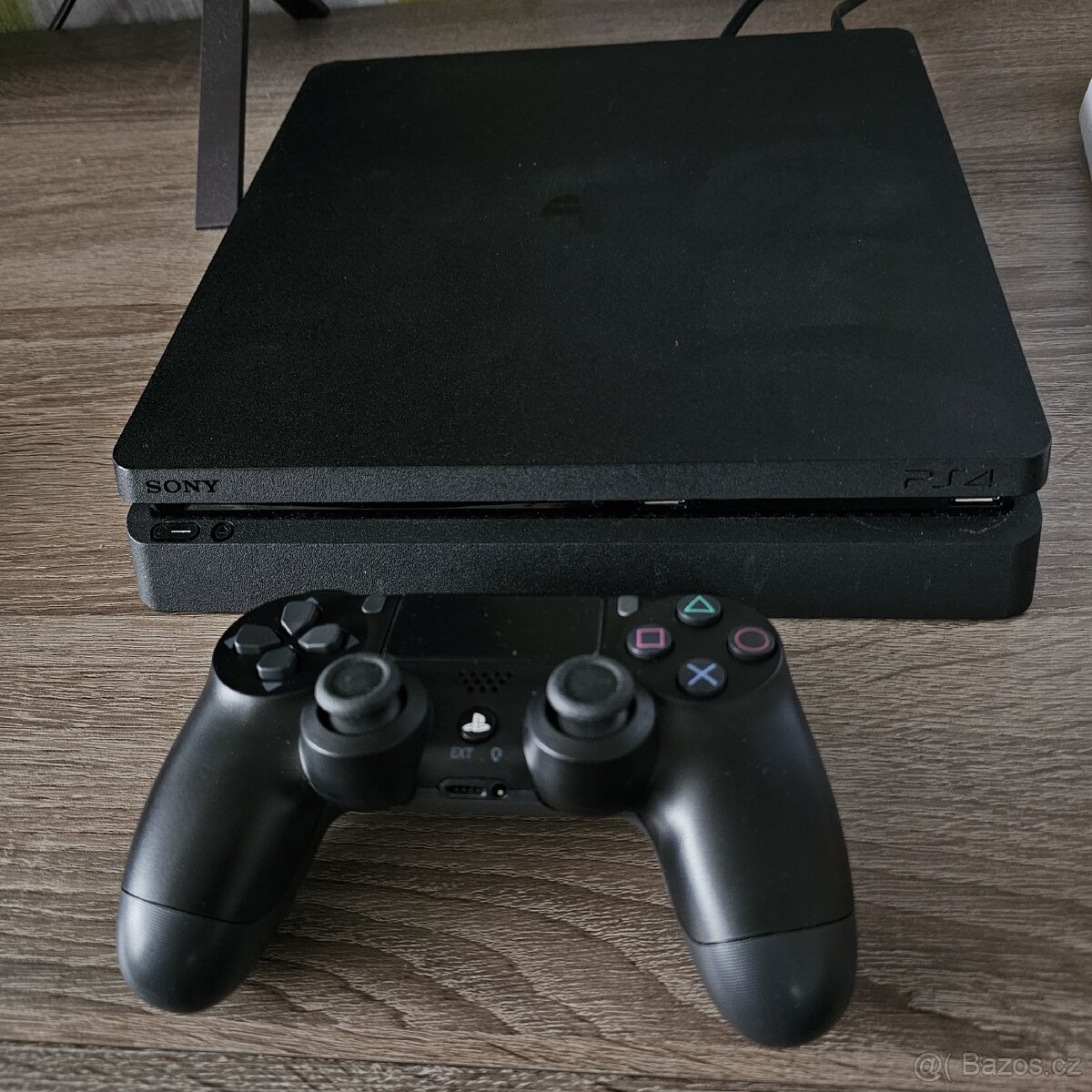 Playstation 4 Slim PS4 500GB FW 5.50 - 2