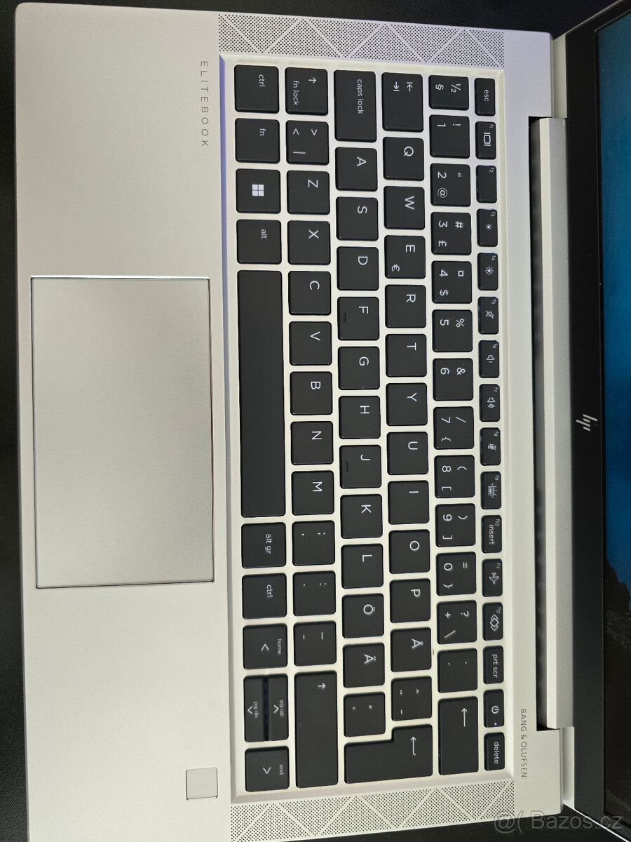 HP Elitebook 830 G8 - 2