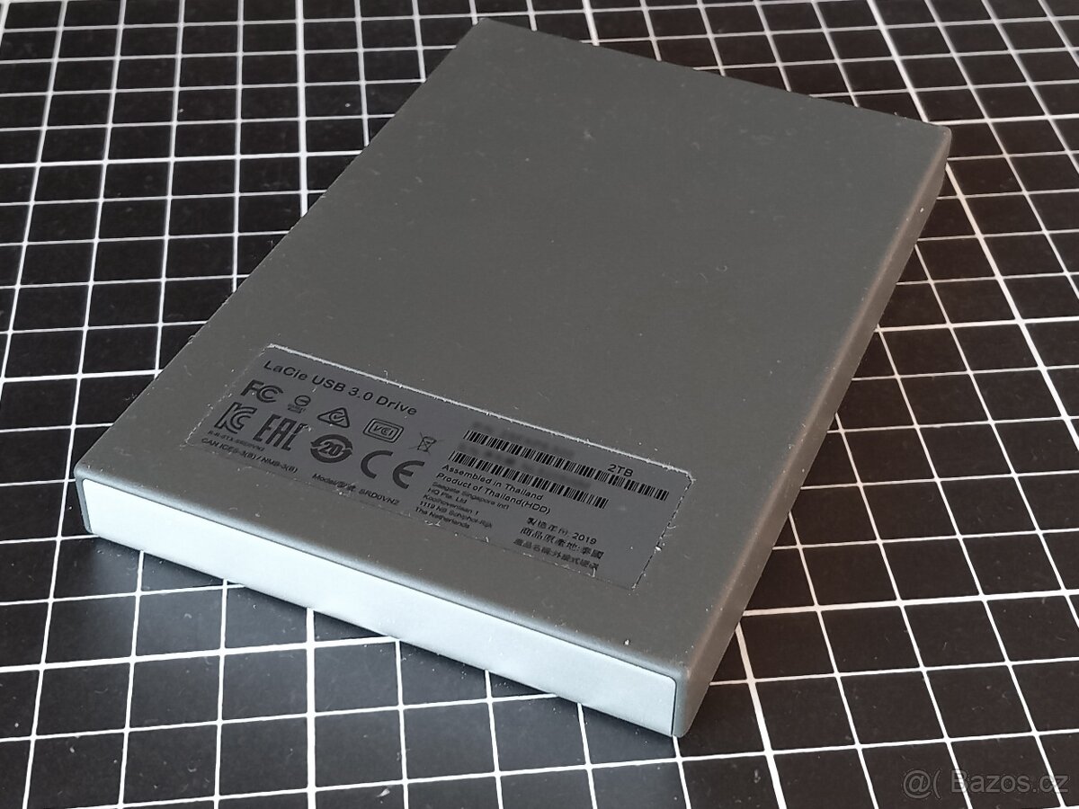 EXTERNÍ DISK LACIE 2TB - 2