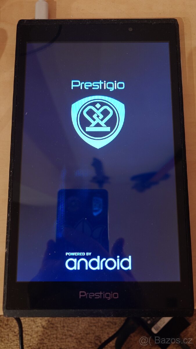 Tablet Prestigio 5GB / MicroSD 32GB / sluchátka - 2