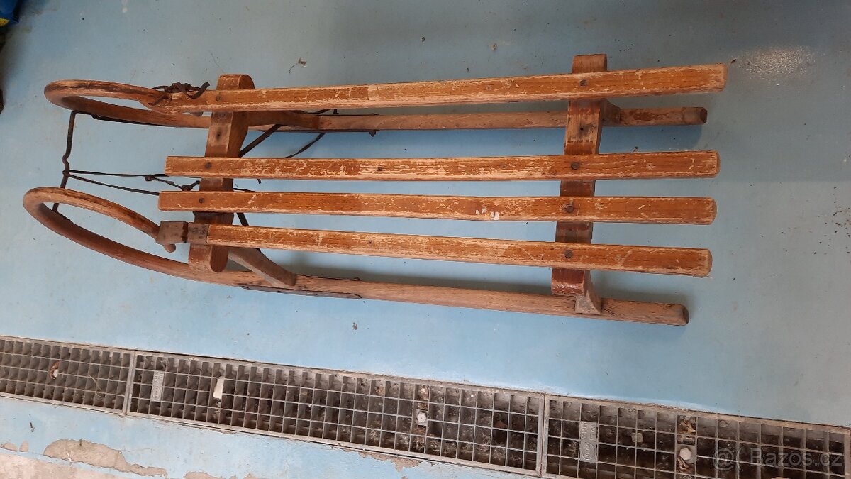 Sáňky historické - 2