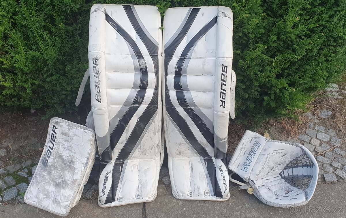 Brankarsky set BAUER a VAUGHN - 2