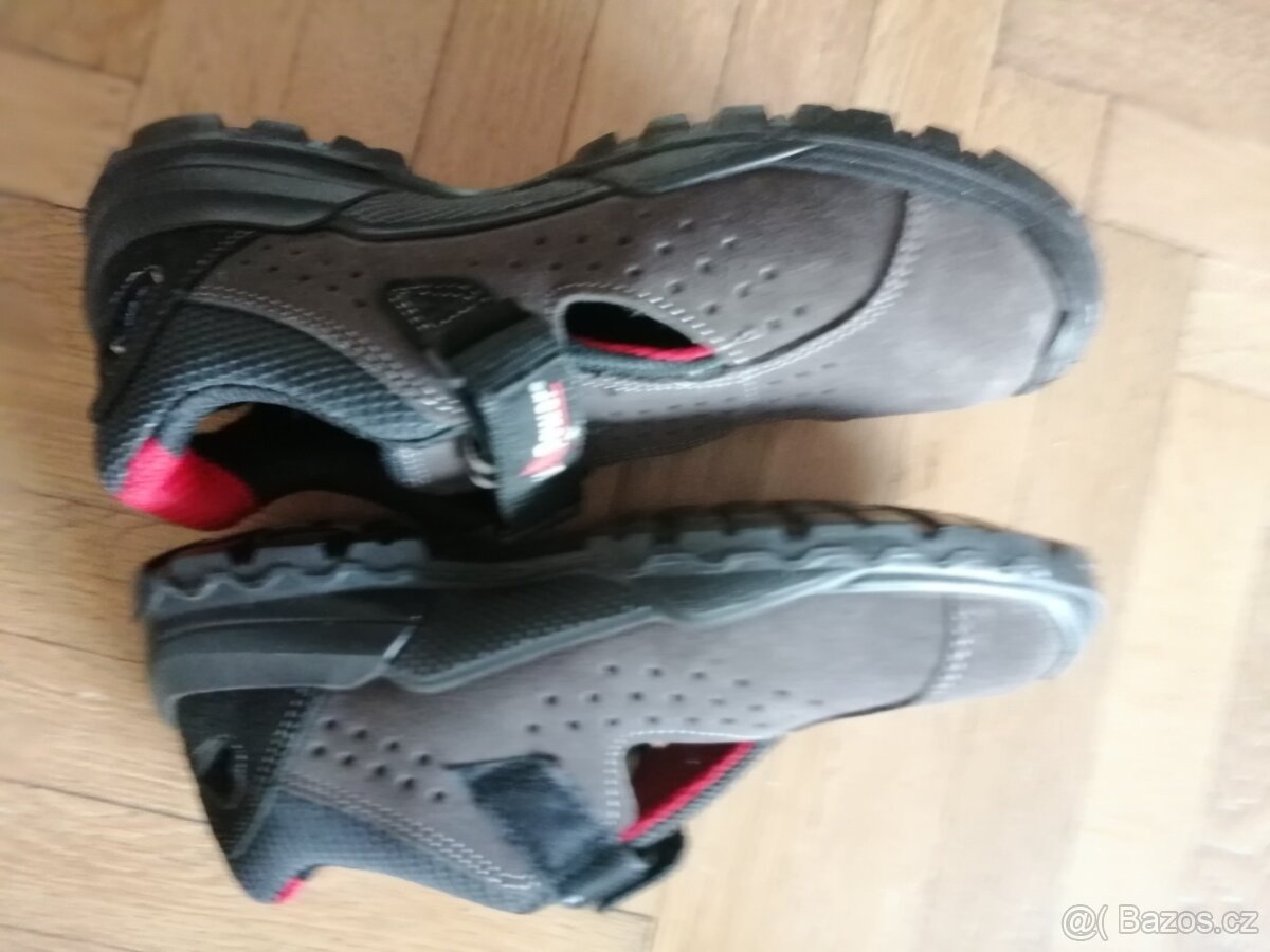 Pracovní obuv vel.42 - 2