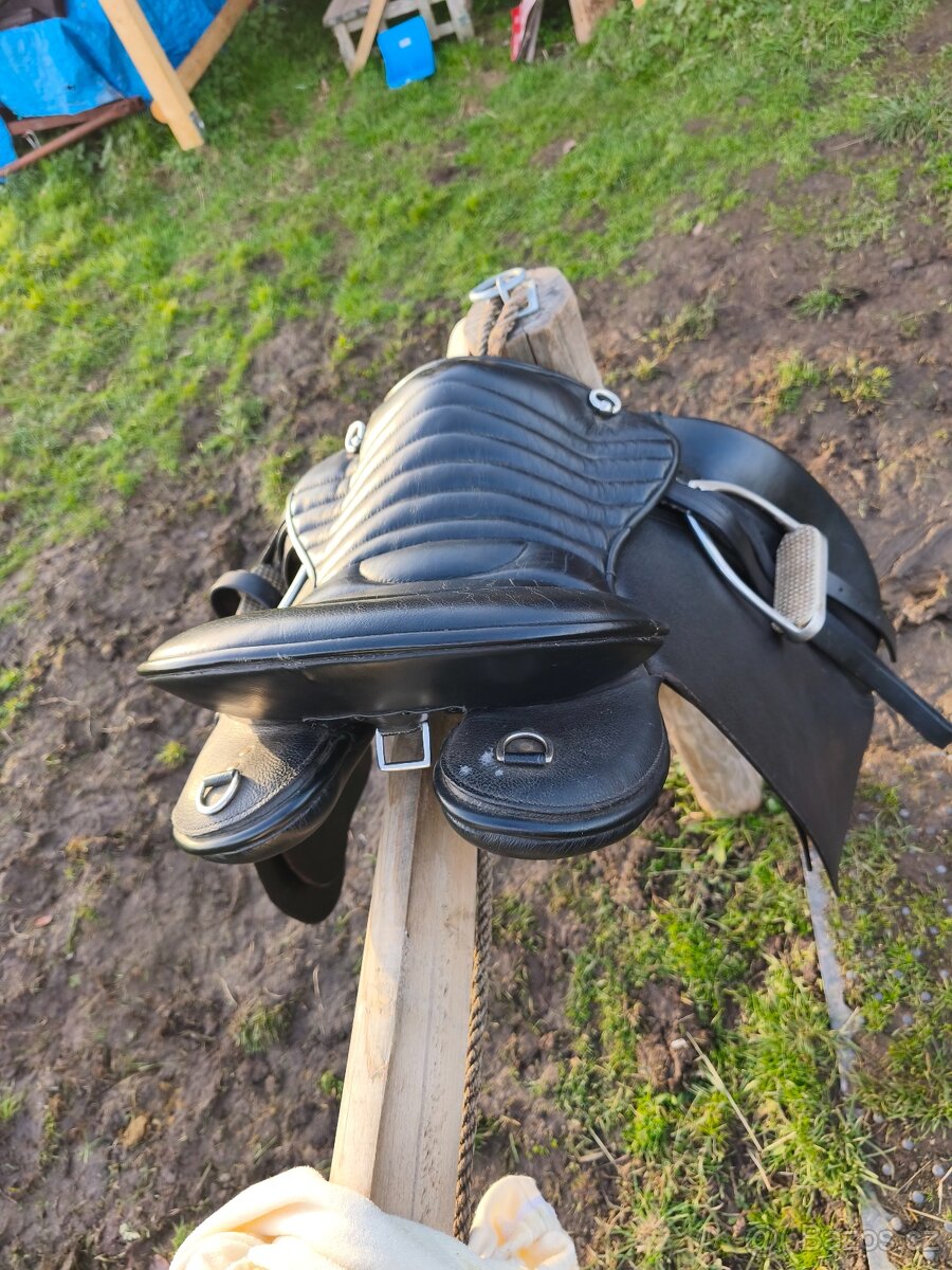 Turistické sedlo - 2