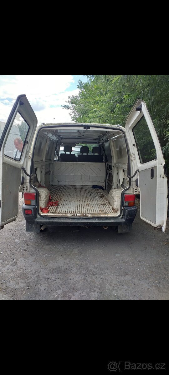 Volkswagen T4 1.9D - 2