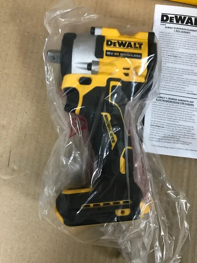 Nový AKU rázový utahovák DEWALT DCF922N-XJ 18V XR - 2