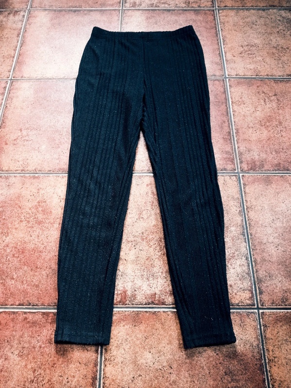 Balíček oblečení vel. M - 2