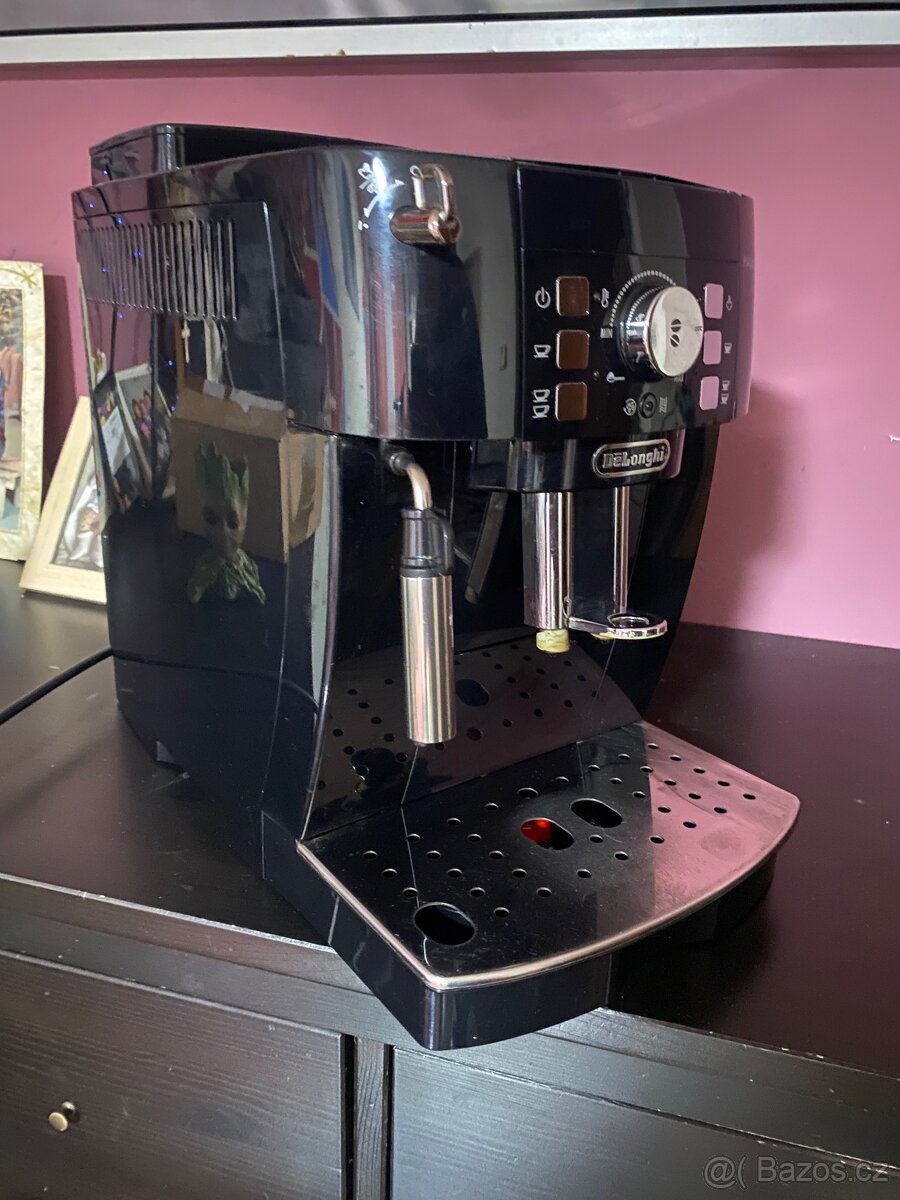 De'Longhi Magnifica S - 2