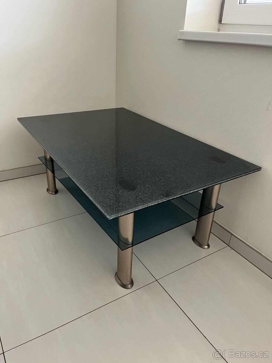 Konferenční stolek - 2