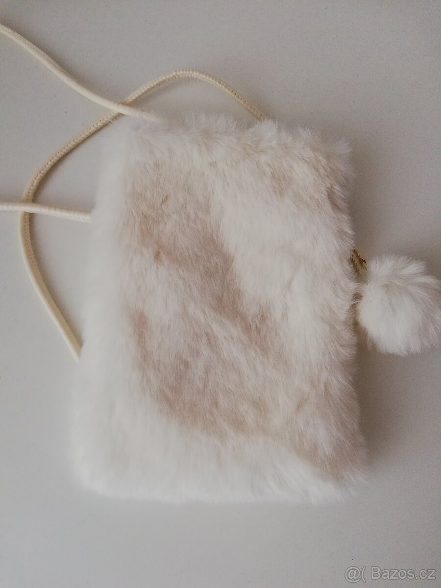 Plyšová kabelka - 2