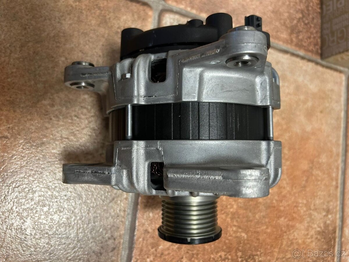 Alternátor - 2310045E0B - Renault Megane 4 - 2