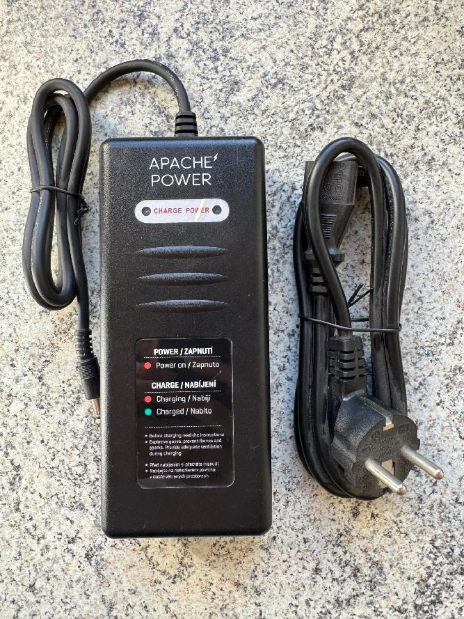 Nabíječka APACHE Power 36V/2A - 2