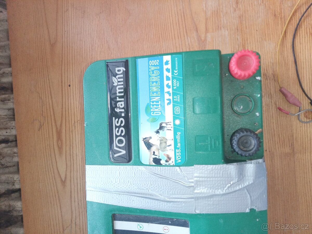 Elektrický ohradník 12v - 2