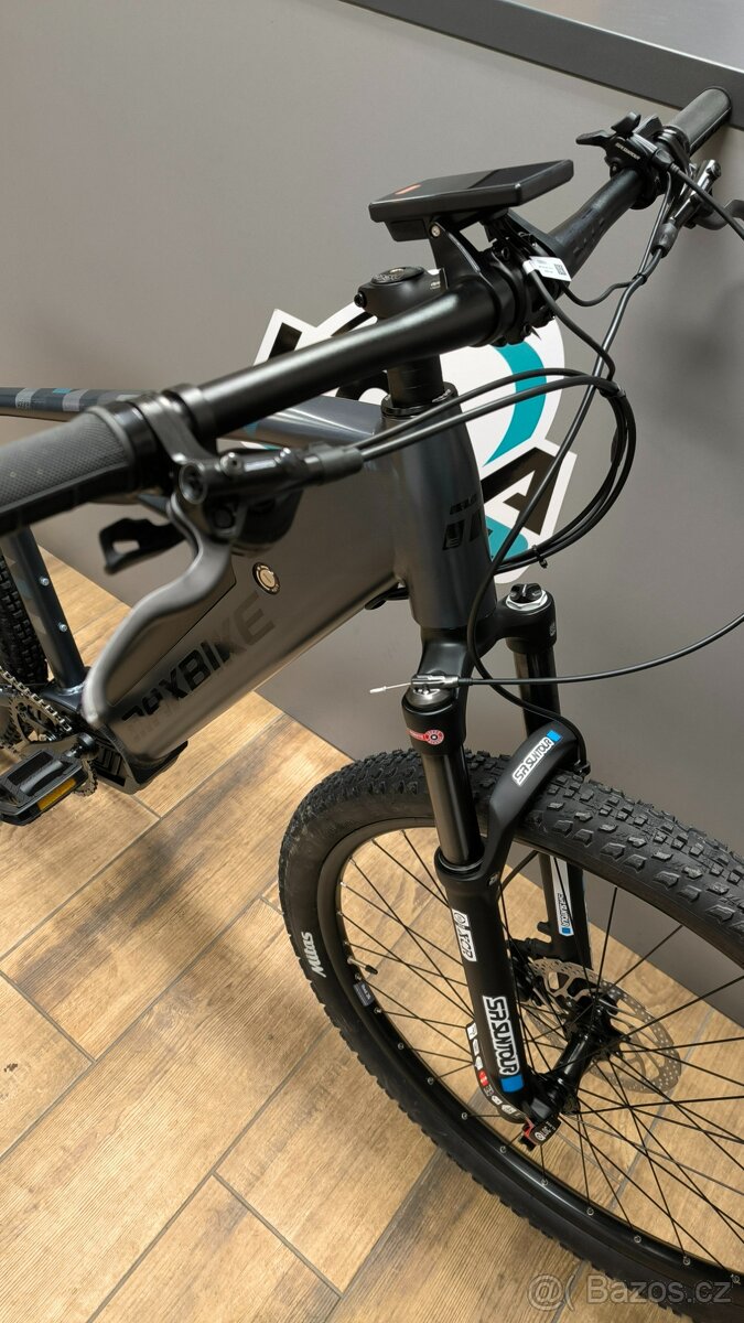 Maxbike Hakon 2.1 29" šedý - 2