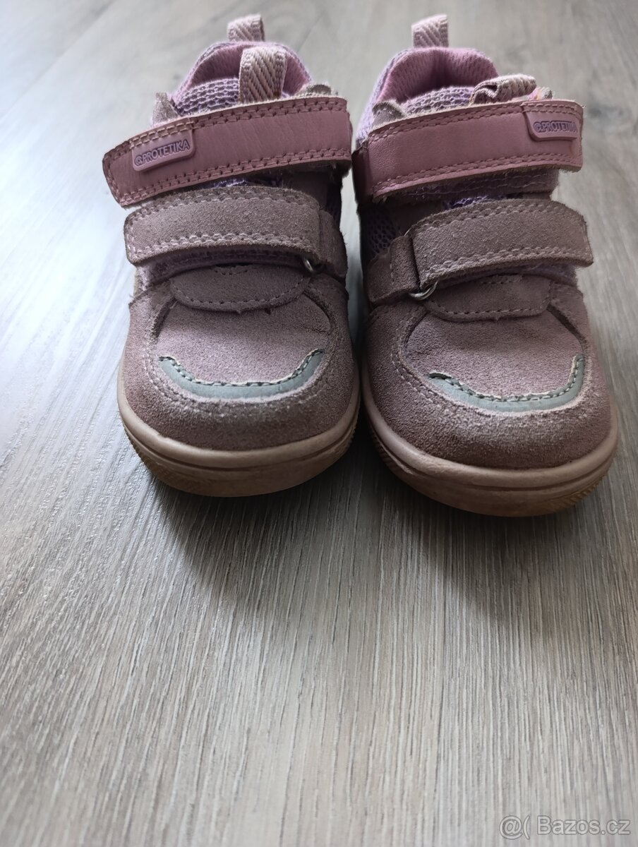 Celoroční boty protetika - 2