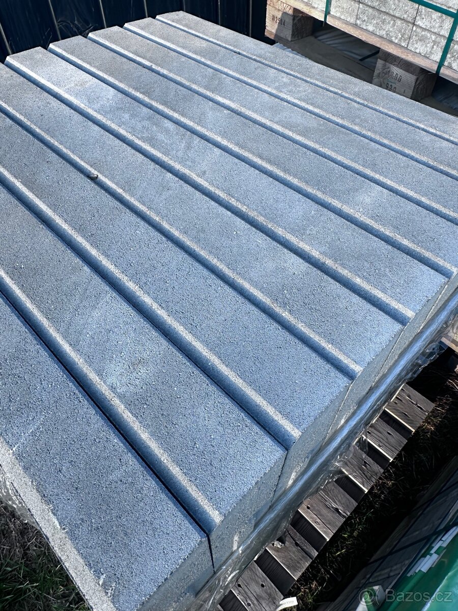 Obrubník 10cm presbeton - 2