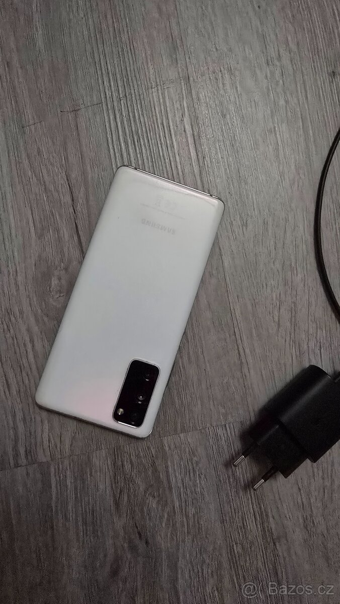 Prodám Samsung 20FE - 2