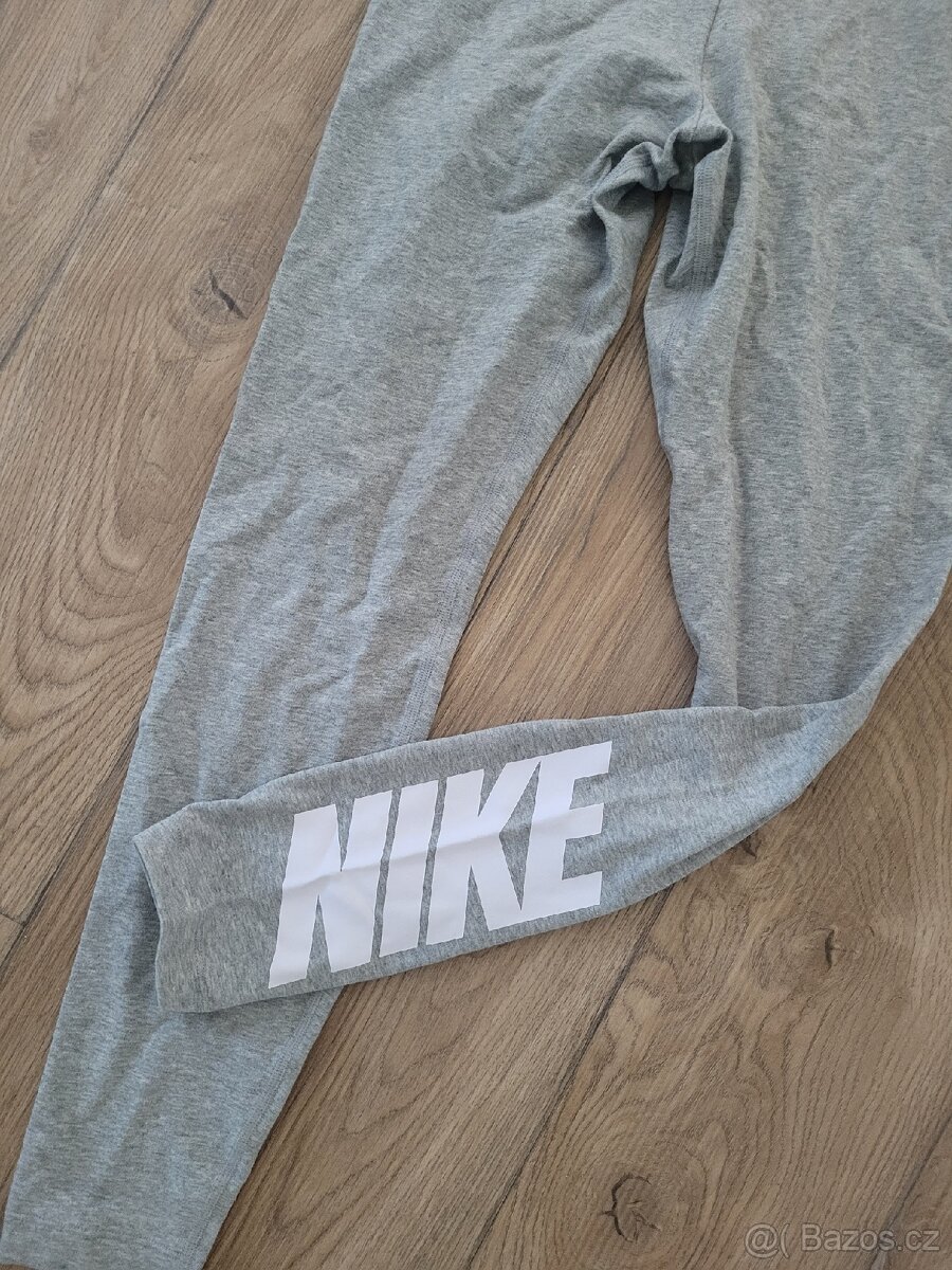 Legíny Nike - 2