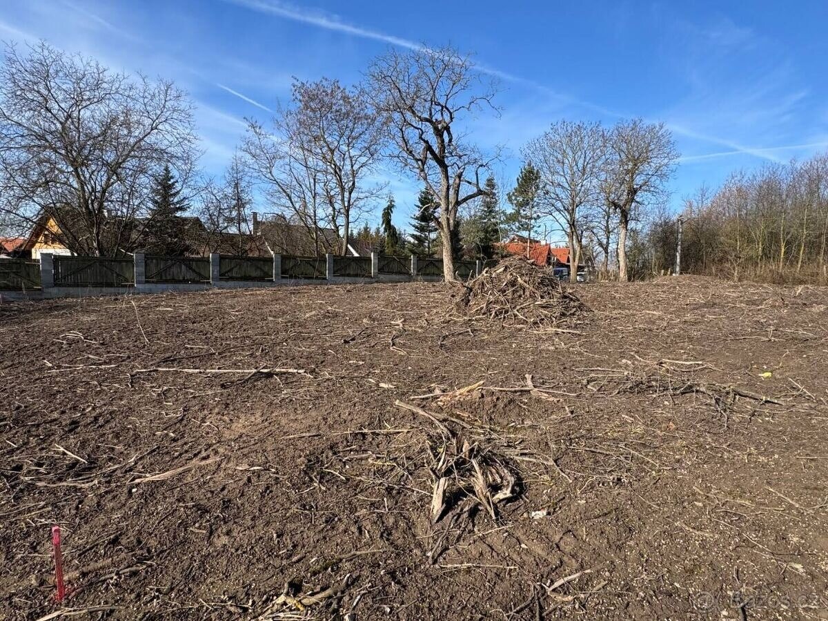Prodej 5 stavebních pozemků - 5266m2 - 2