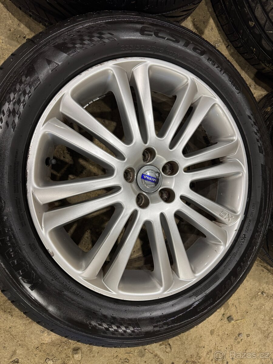 Sada kol Volvo XC90 Galateia R19 5x108 255/50 30695601 - 2