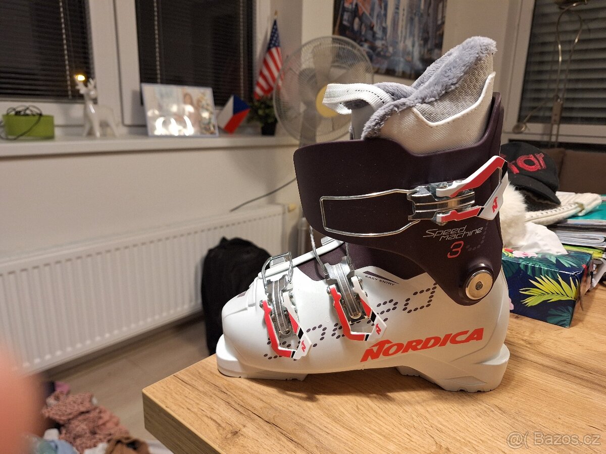 Nové nepoužité dětské lyže - 2