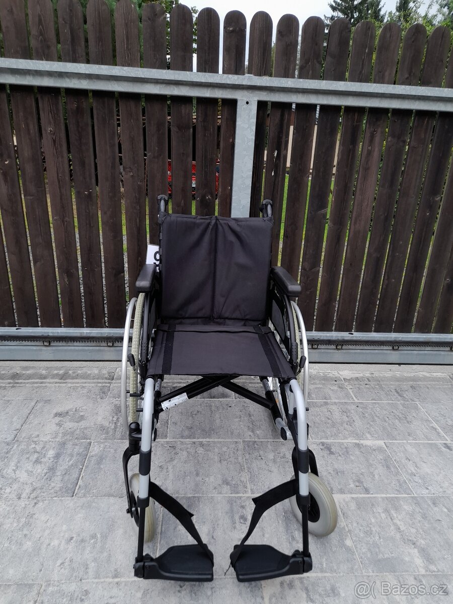 Invalidní vozík - 2