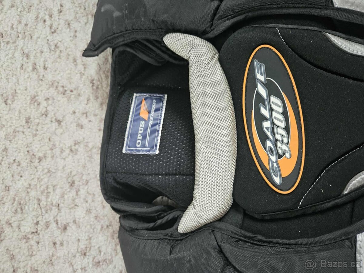 Brankářská vesta - 2