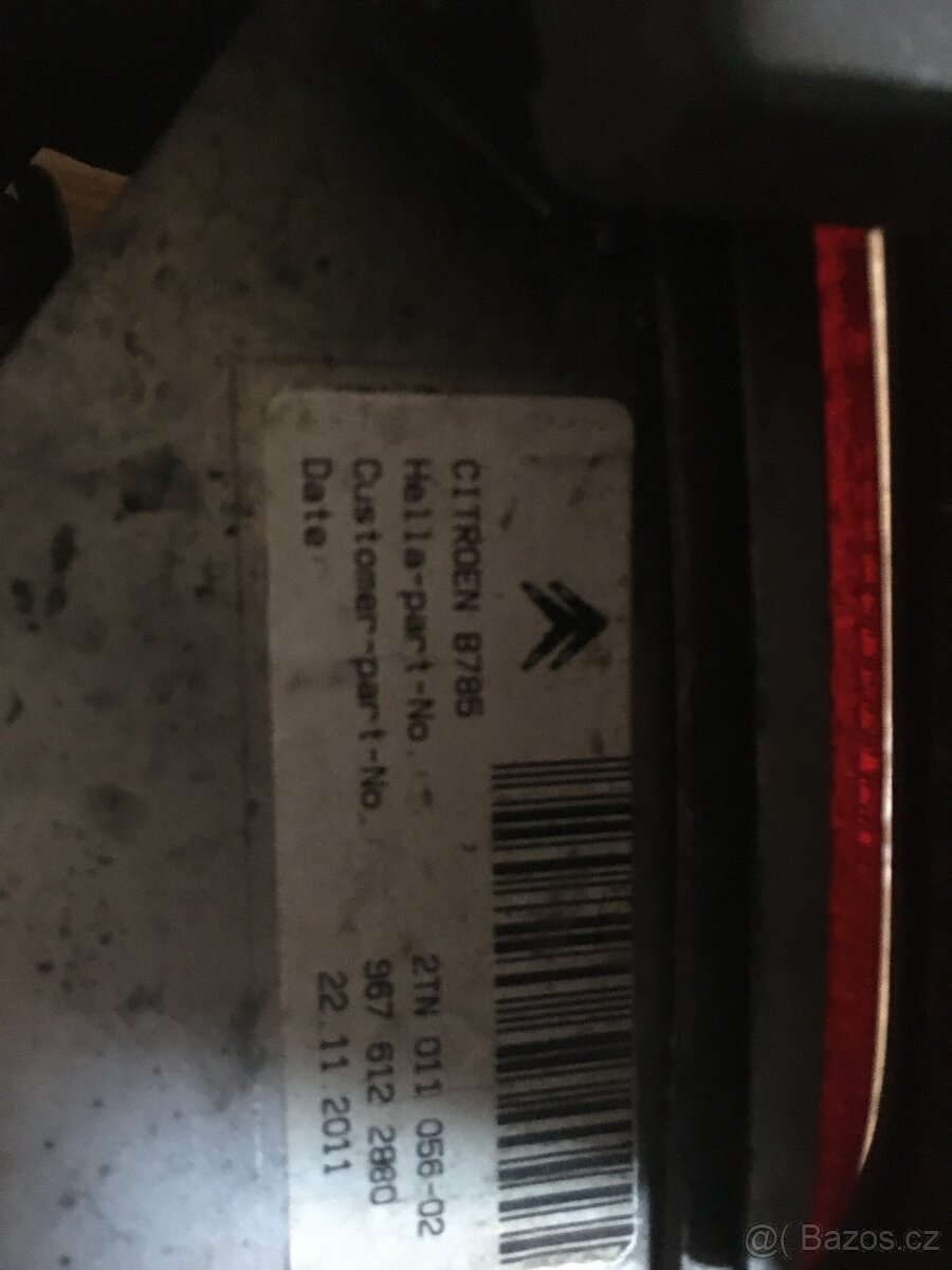 Pravé světlo Citroën C4 spacetourer - 2