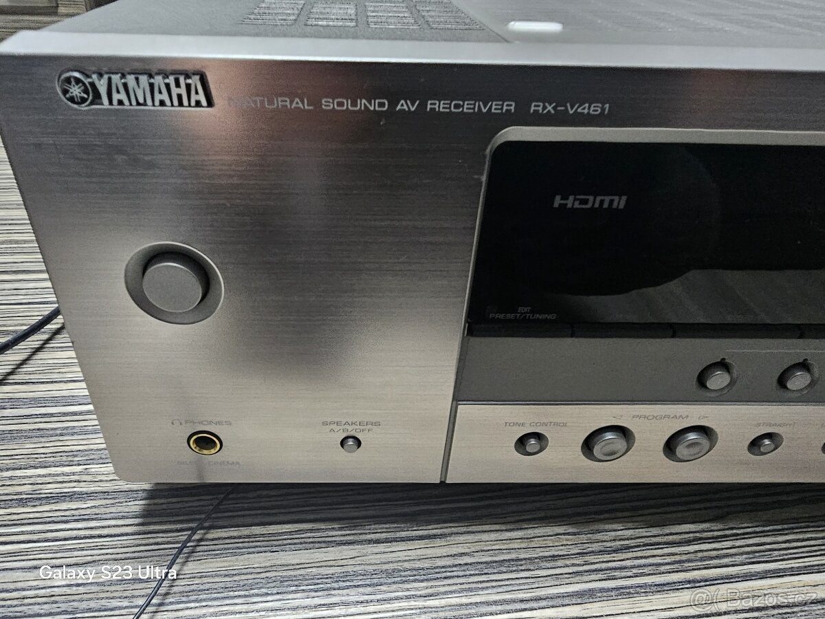 YAMAHA RX-V461 - 2