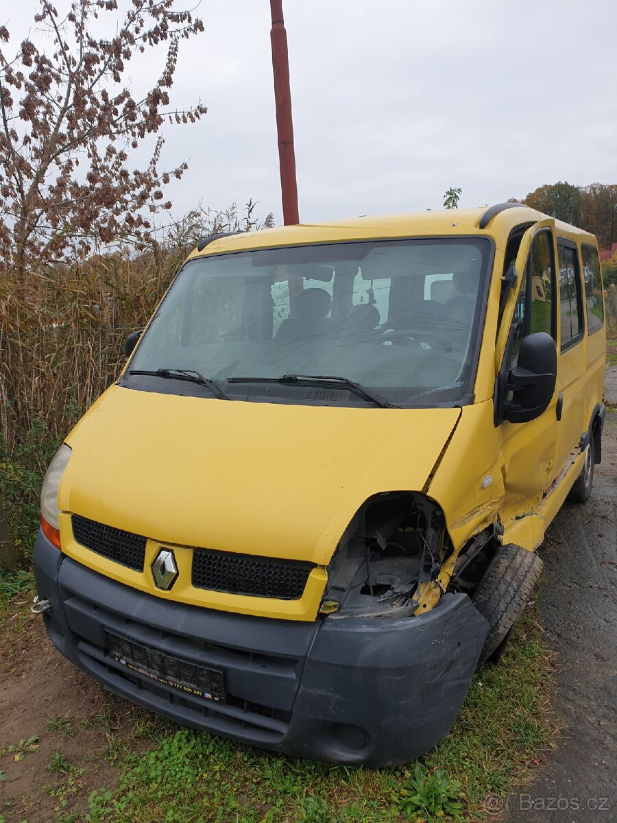 Prodám náhradní díly Renault Master 1.9 dci r.v.2007. - 2