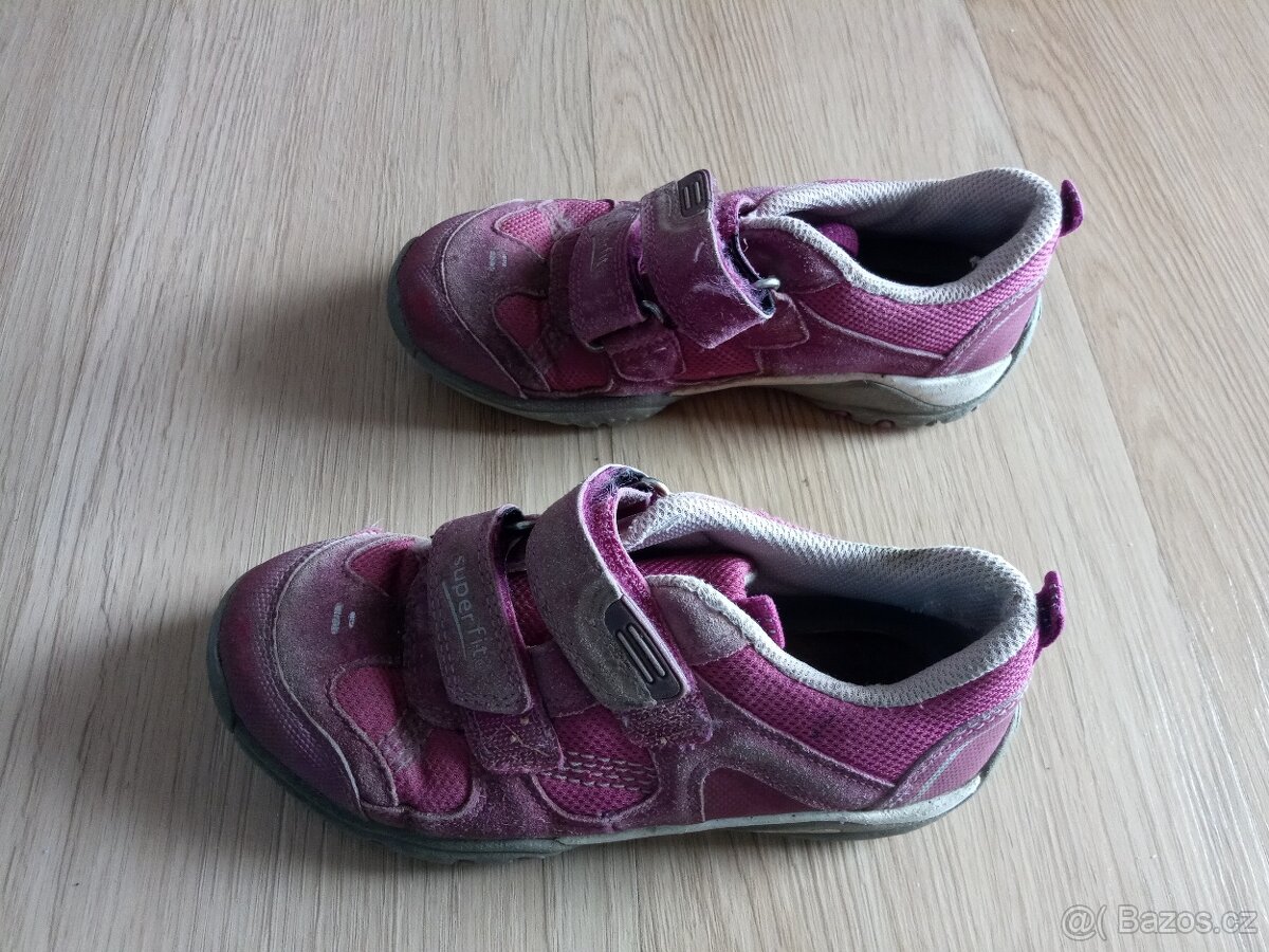 Dívčí boty Superfit - velikost 31 - 2