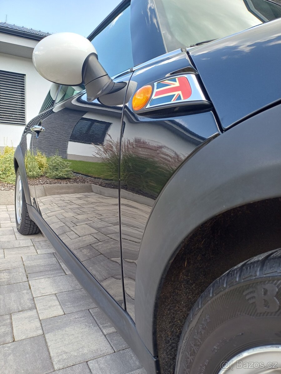 MINI Cooper 1.6i 88kW 2007 bez STK - 2