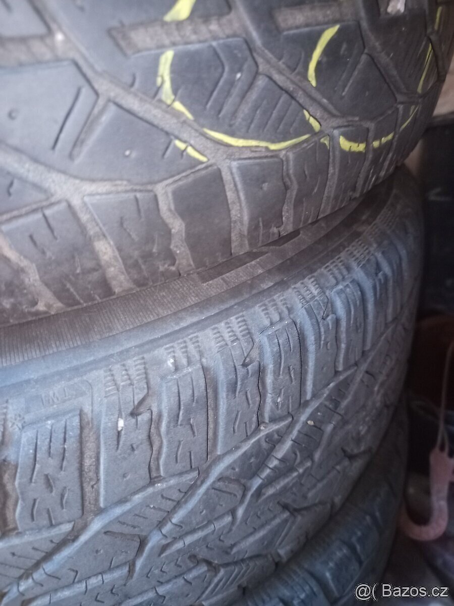 Dacia Duster kompletní kola - 2