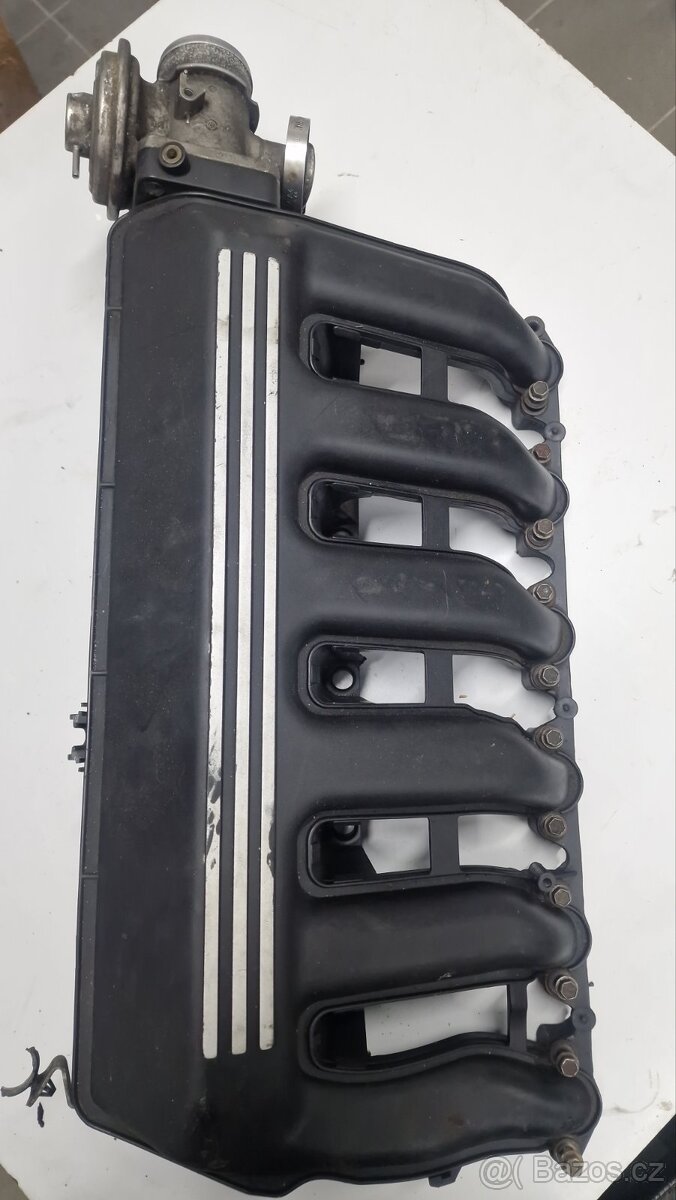 Sání s egr ventilem BMW e46 - 2