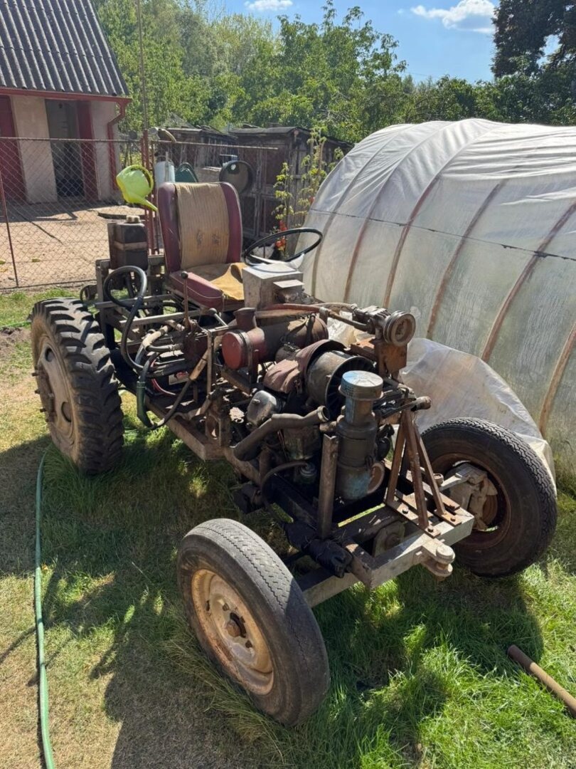 Domácí traktor vlastní výroby - 2