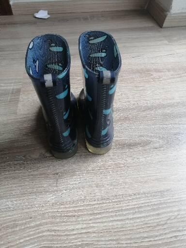 Blikající gumaky - 2