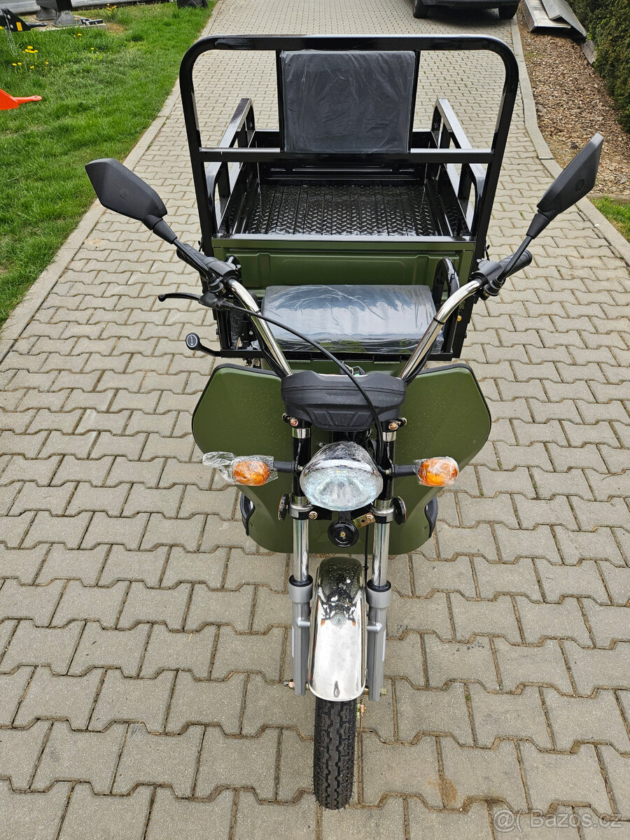 Nákladní elektrická tříkolka Advento Maxi (design ARMY) - 2