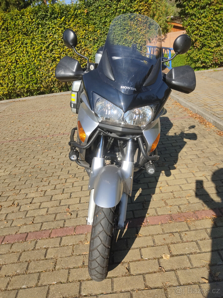 Honda Vradero