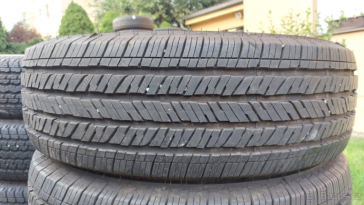 Pneu celoroční, 4 ks, rozměr 255/70/18, 113T, zn BRIDGESTONE - 2